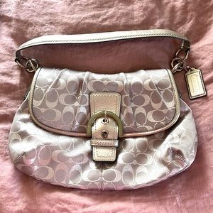 ⭐️Coach⭐️ Gray & Silver Bag